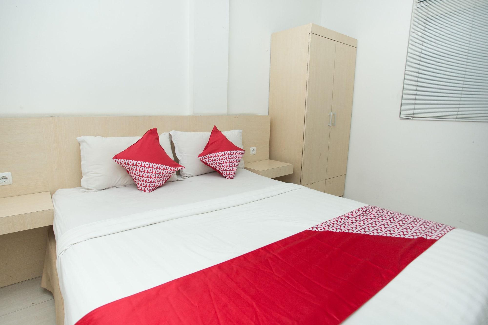 Hotel Oyo 850 Lapan Lapan Banjarmasin  Zewnętrze zdjęcie