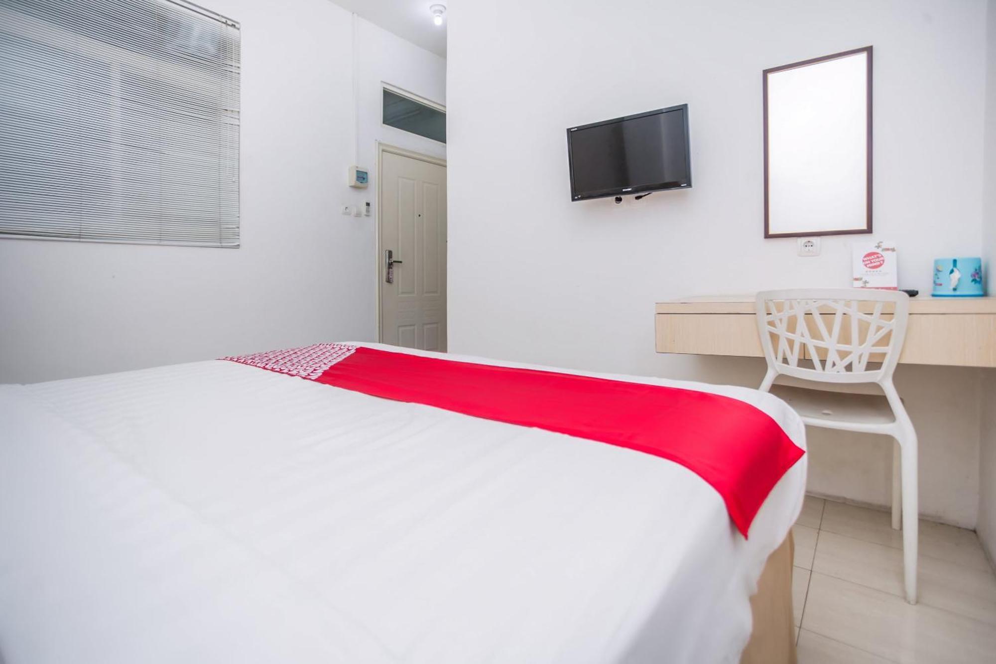 Hotel Oyo 850 Lapan Lapan Banjarmasin  Zewnętrze zdjęcie